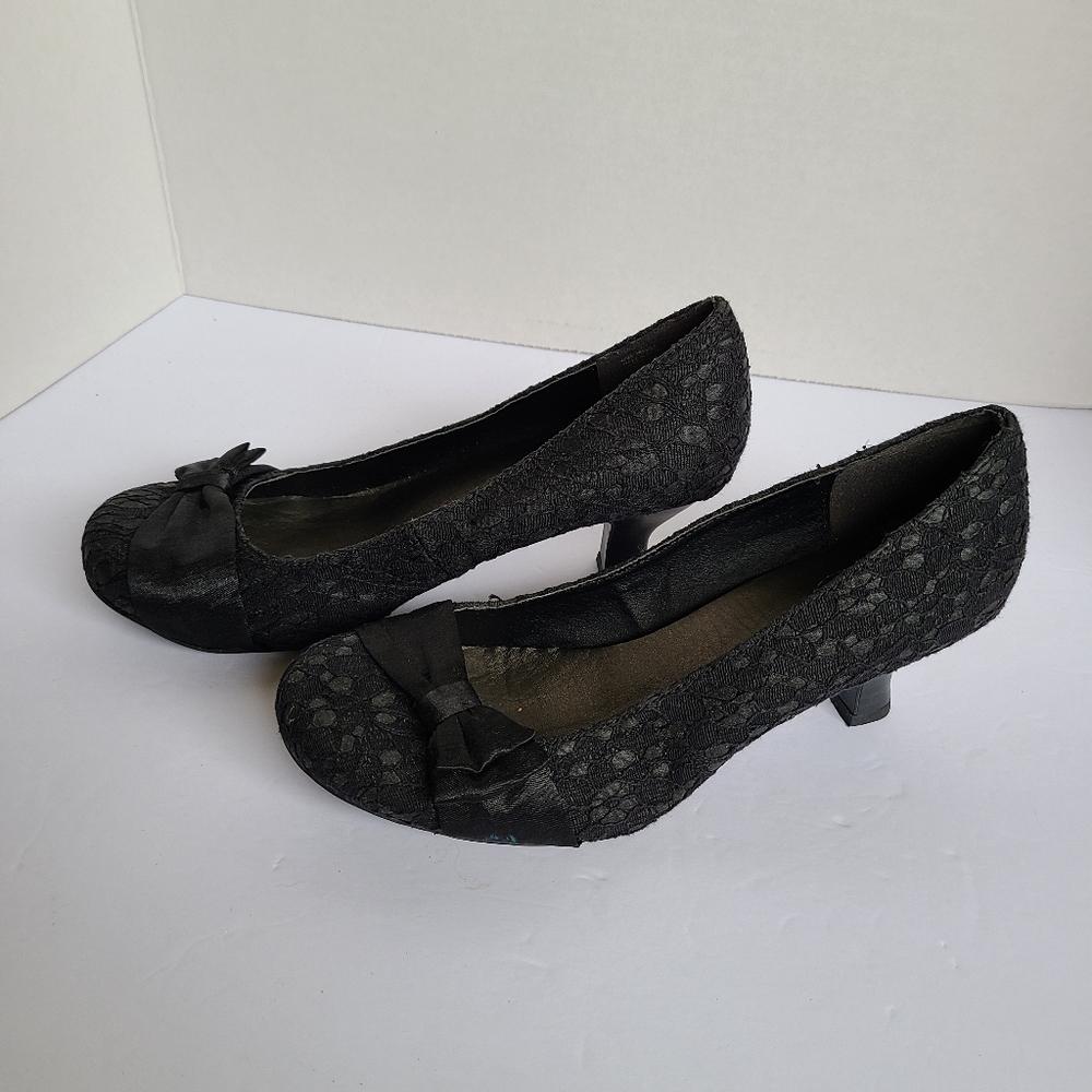 Black Lace Heels, SO, 6.5, Bow Accent